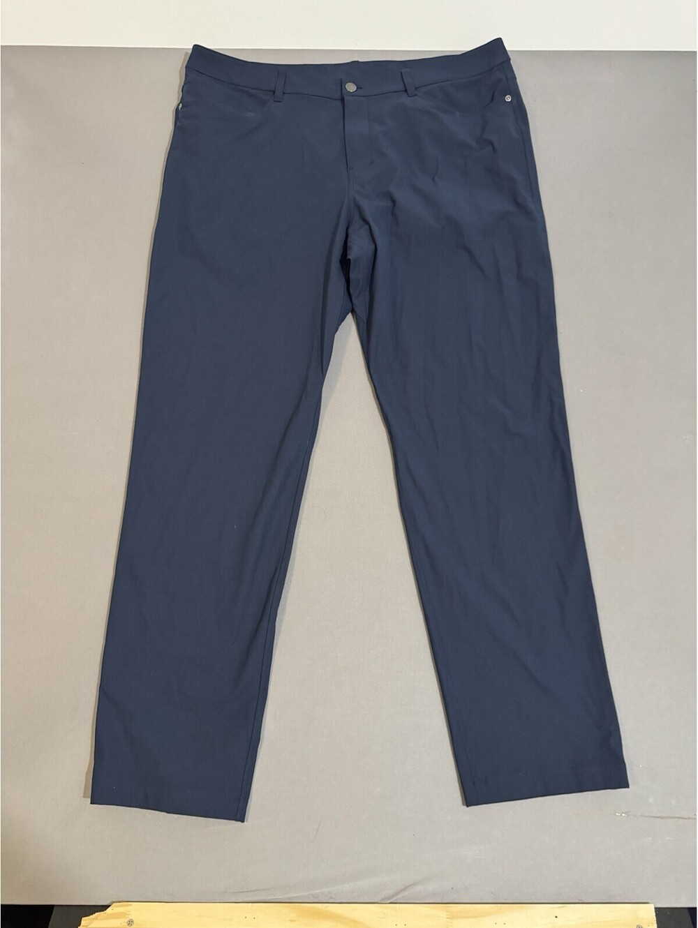 Lululemon Pants Mens 38 Navy Blue ABC Warpstreme Classic Fit 5 Pocket LM5AQ9S